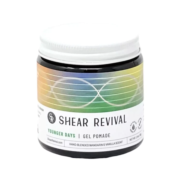 gelová pomáda na vlasy younger days shear revival.webp